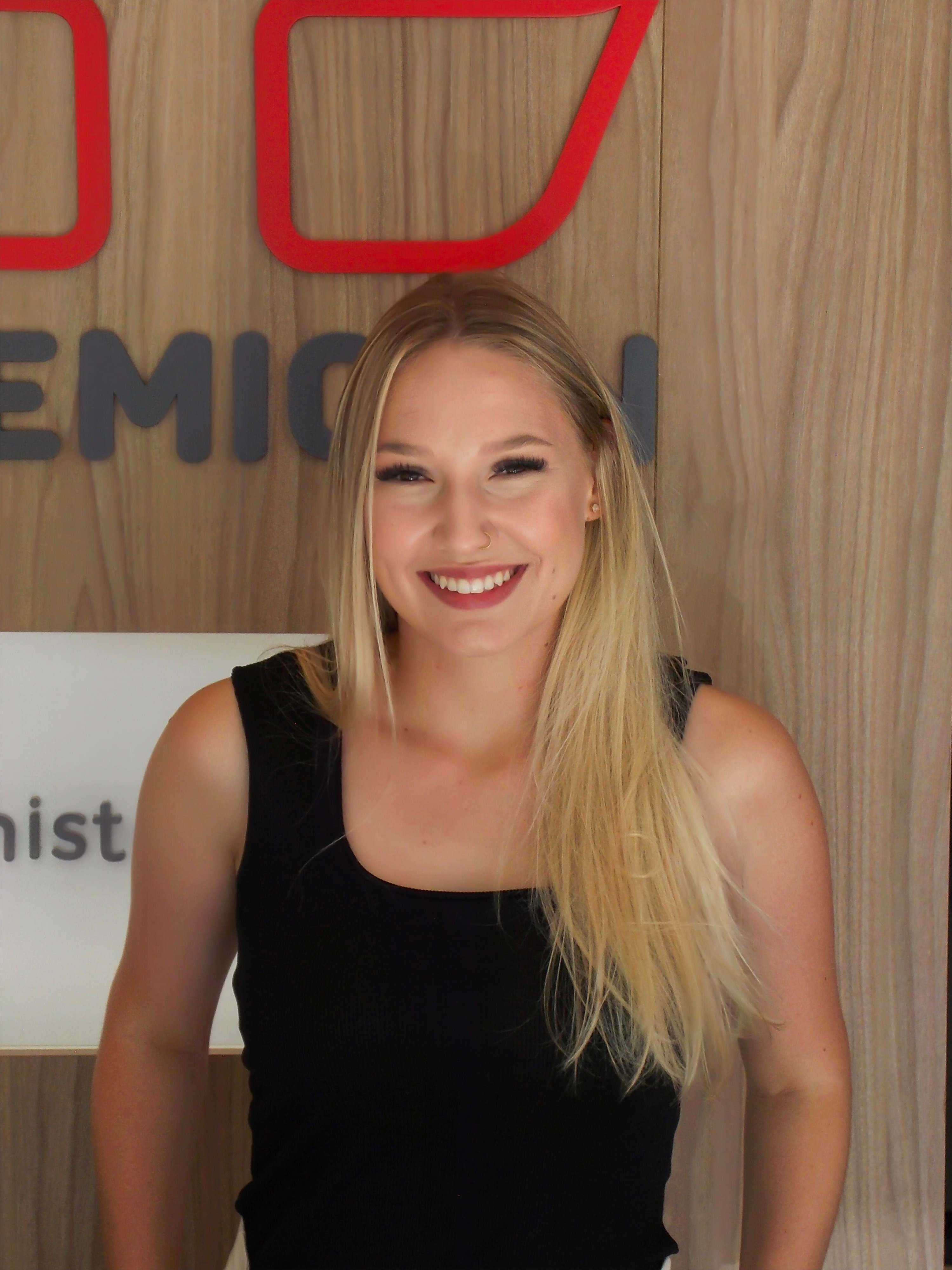 Isabely Soares, consultora Ademicon